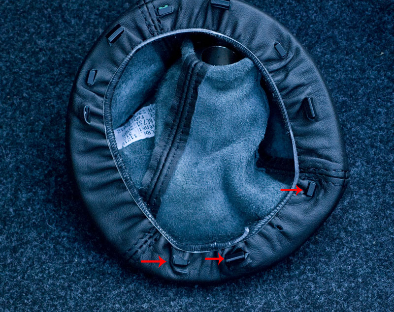 Abarth shift knob install/Stock shift knob